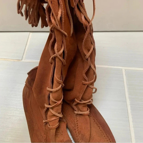 Minnetonka Front Lace Tall Knee High Boots 7.5 - Picture 4 of 14